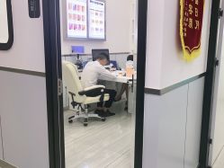 点击看大图 -痘瑞仕·专业祛痘国际连锁