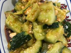 -三里屯土灶炖公鸡地锅鸡(江东店)