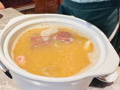 -佬太公海鸭·海鲜大排档(上海总店)
