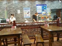 大堂-荣华基·现炒快餐(肇嘉浜路店)