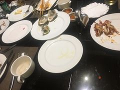 -大中华希尔顿酒店-念自助餐·嗨啤·小龙虾