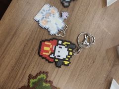 -花栗创意手工馆·小戏拼豆店