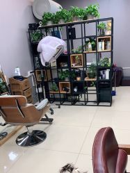 点击看大图 -关于我们造型工作室