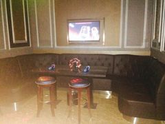 iphone_upload_pic-歌友汇KTV(悦荟广场店)