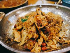 手撕扁担鸡-吃饭皇帝大土家民族菜(正大广场店)