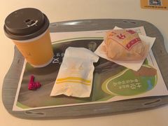 -麦当劳(中山大道中店)