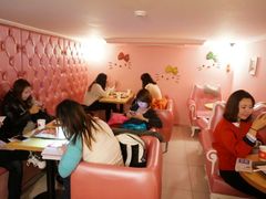 android_upload_pic-Hello Kitty Cafe(弘大店)