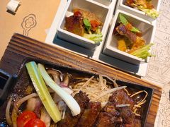 -穹六人间 people 6(岳阳路店)