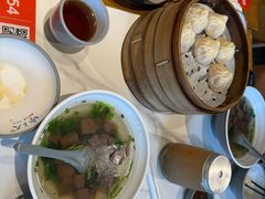 -馋三尺蟹粉小笼(人民广场店)