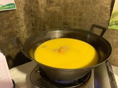 -鲜入围煮花胶鸡海鲜火锅