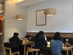 大堂-小六汤包·老字号·中华名小吃(兴庆路店)