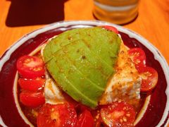 嫩豆腐牛油果沙拉-醉虎传(南锣鼓巷店)