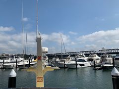 -伯肯黑德角名品折扣购物中心