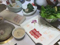 -泓炙颐凤鲜海鲜火锅料理(桐乡店)