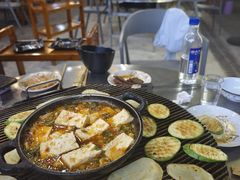 -小辣椒汤锅烧烤(温泉南街店)