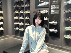 -王府井奥莱临潼小镇(临潼店)