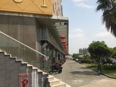 -万润国际酒店用品市场(曹安国际商城店)