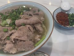 -犇逸·乐山跷脚牛肉·四川现炒(览海店)