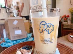 桃桃拿铁季节限定-春风十里咖啡馆