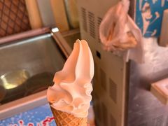 -古老冰山特色冰淇淋店(艾提尕尔店)