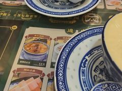 -广信牛奶甜品世家(台东店)
