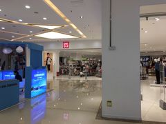 -优衣库(红谷滩万达店)