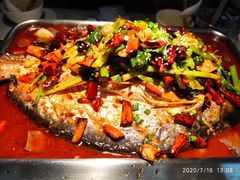 湄公鱼-鸣记烤鱼(茂业天地店)