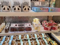 -爱达乐面包生日蛋糕(温江德昆新天地店)