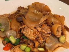 -新白鹿餐厅(滨江银泰店)