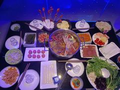 -唯爱KTV聚会餐厅(仙林东城汇店)
