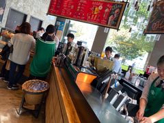 -星巴克臻选(湖滨道店)