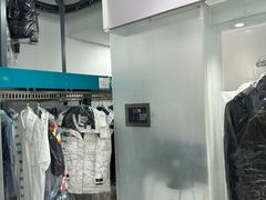 -福奈特洗衣·洗鞋·奢侈品护理(东建路店)