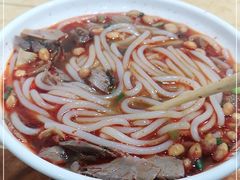 -覃肥叔桂林米粉(粮道街店)