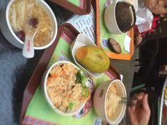 -海口骑楼小吃街