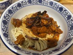 辣肉面-君东记本帮面馆(天钥桥路店)