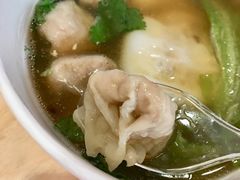手工肉燕-家宴·灌蛋·沙茶面(曾厝垵店)