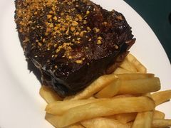 -BIGHOUSE·大房子电影主题融合餐厅(盐河巷店)