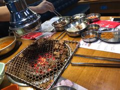 -老炉家木炭烤肉(长江国际店)