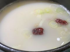 -益百岁牛尾汤主题餐厅(辛庄街店)