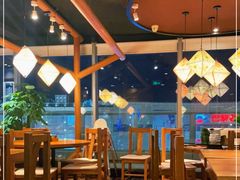 大堂-云海肴·汽锅鸡·云南菜(天山百盛优客店)