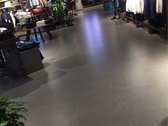 -metersbonwe(中华城店)