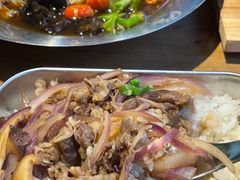 -围炉肉舍•炭烤活鳗•丹东海鲜烤肉(步行街店)
