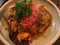 -斯普汇生蚝牛排馆(中骏世界城店)