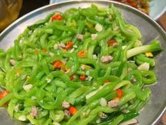 -聚鑫朋酸菜肥肠(九龙仓店)