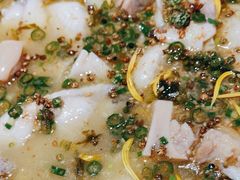 -渔语鱼酸菜鱼新川菜(来福士店)