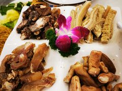 -鸿喜牛·潮汕鲜牛肉火锅(海浪湾店)