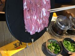 鲜切羊后腿-京涮铜锅涮肉(华贸店)