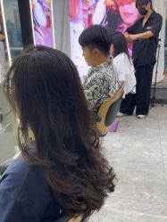 -藤野造型烫发染发