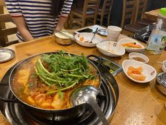 -喇喇排骨火锅·传统韩式脊骨汤(望京西园总店)