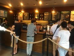 -星巴克臻选(外滩中心店)